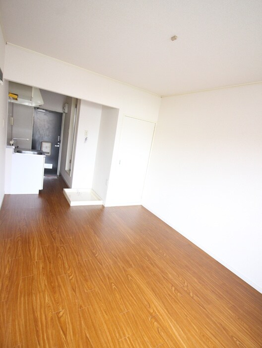 物件内観写真13　(居室)