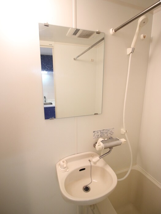 物件内観写真9　(収納)