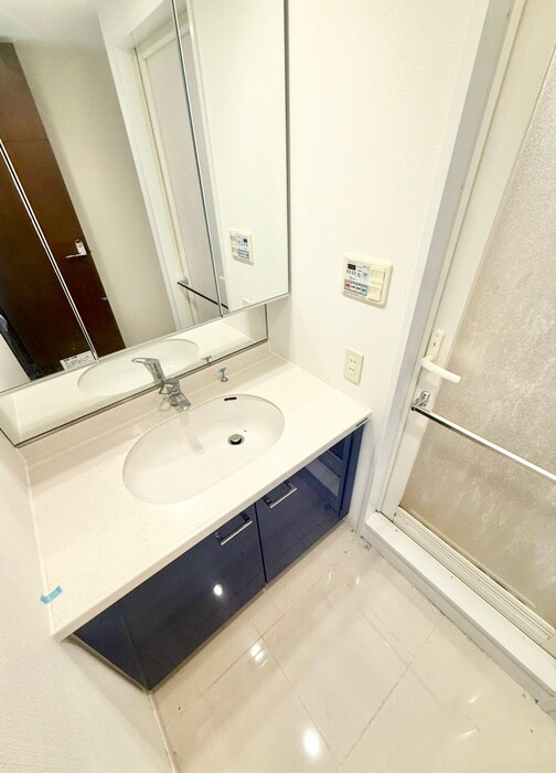 物件内観写真11　(洗面)