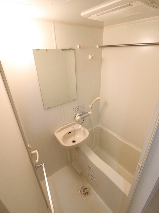 物件内観写真11　(バス／シャワールーム等)