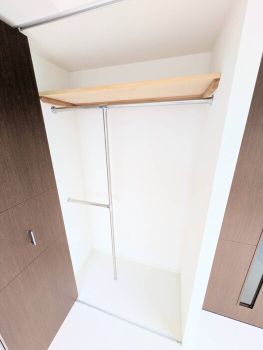 物件内観写真12　(収納)