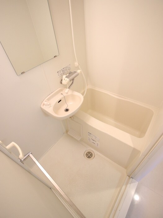 物件内観写真12　(バス／シャワールーム等)