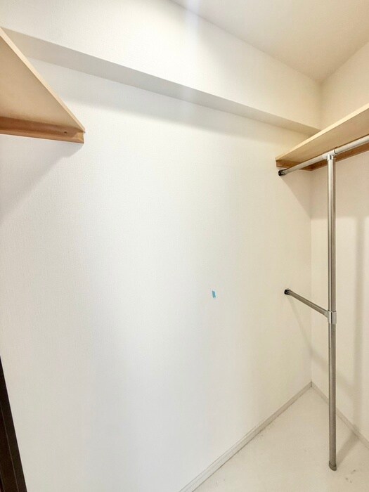 物件内観写真13　(収納)