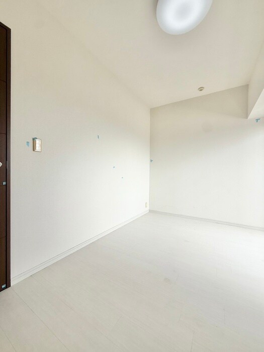 物件内観写真18　(居室)