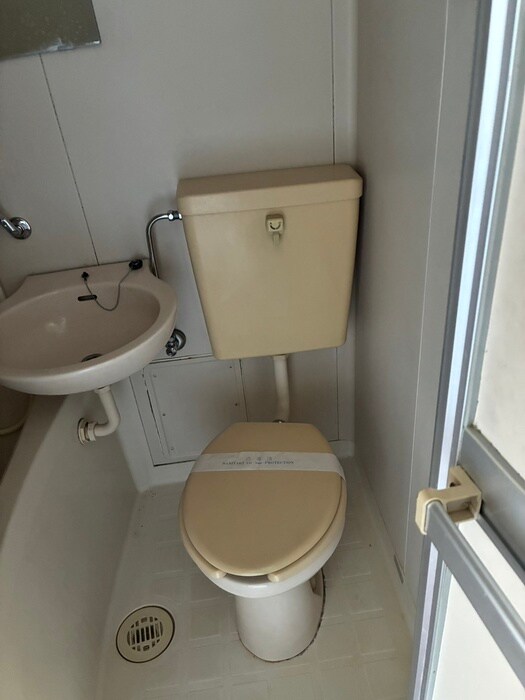 物件内観写真11　(トイレ)