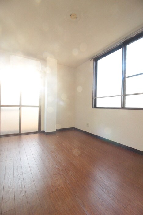 物件内観写真22　(居室)