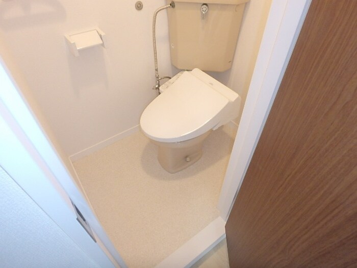 物件内観写真10　(トイレ)
