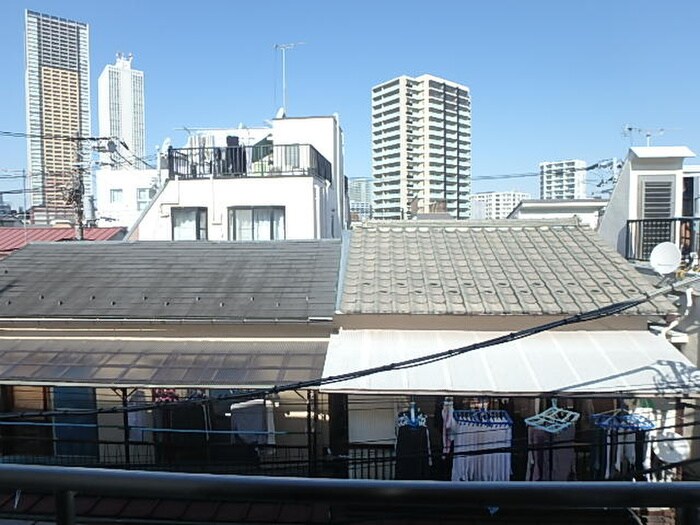 物件内観写真15　(室内からの展望)