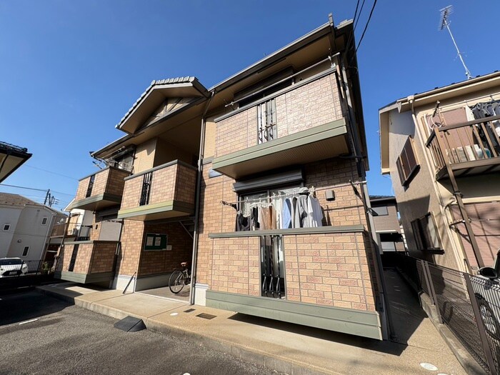 物件外観写真2　(外観写真)