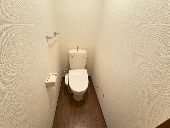 物件内観写真13　(トイレ)