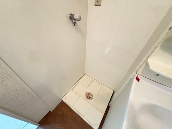 物件内観写真21　(洗濯機置場)