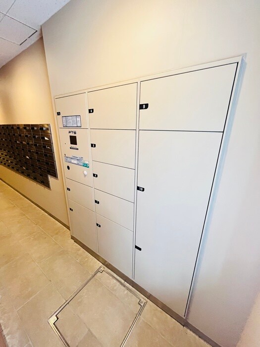 物件外観写真6　(建物設備)