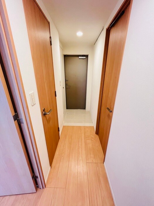 物件内観写真17　(廊下)