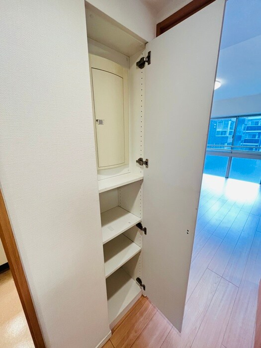 物件内観写真22　(収納)