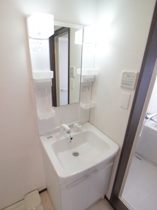 物件内観写真13　(洗面)