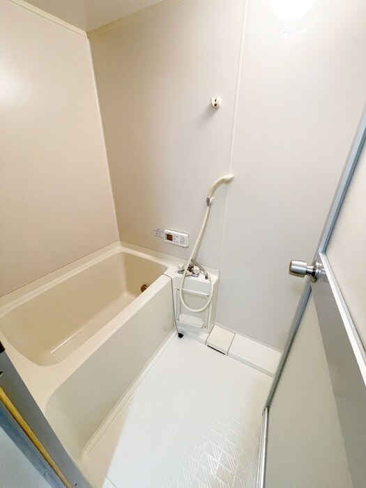 物件内観写真12　(バス／シャワールーム等)