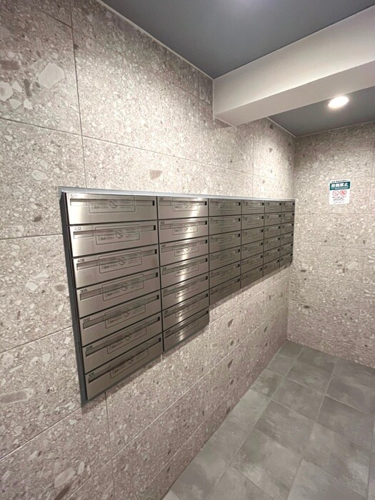 物件外観写真4　(建物設備)