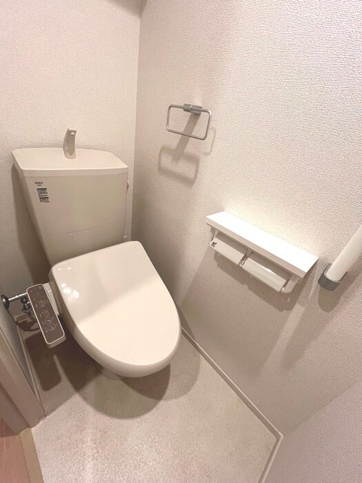 物件内観写真12　(トイレ)