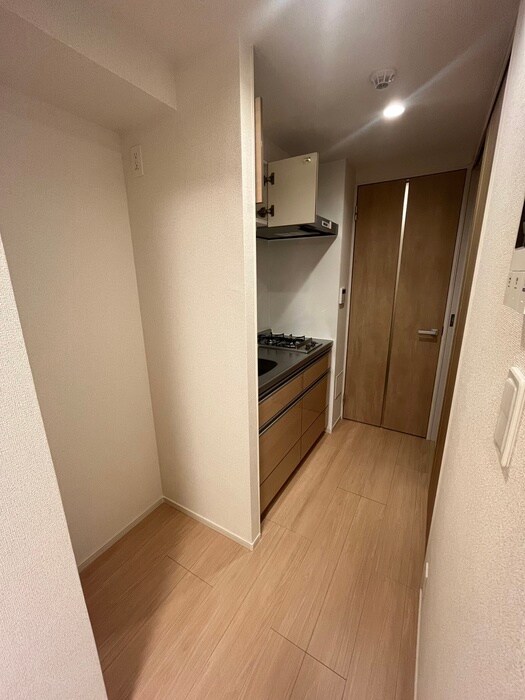 物件内観写真16　(廊下)