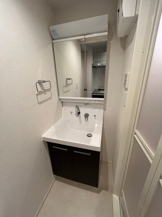 物件内観写真17　(洗面)