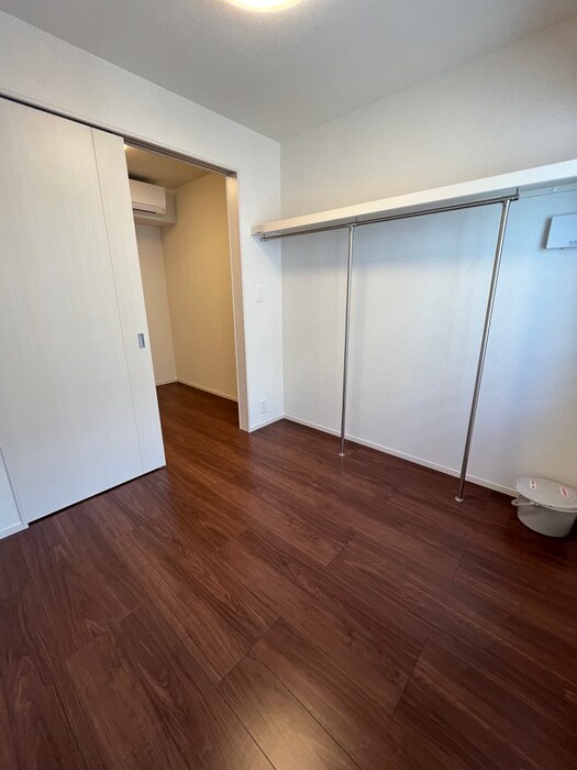 物件内観写真18　(居室)