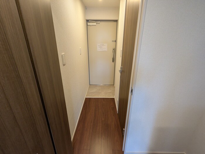 物件内観写真19　(廊下)