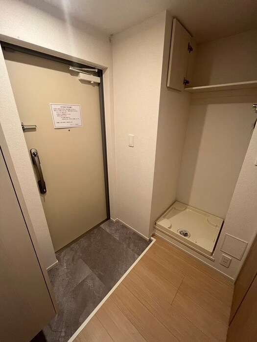 物件内観写真21　(玄関)