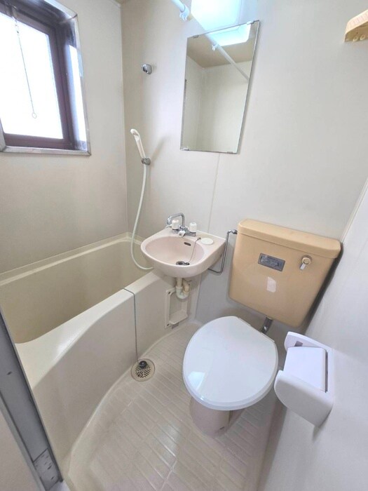 物件内観写真11　(バス／シャワールーム等)