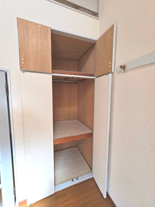 物件内観写真17　(収納)