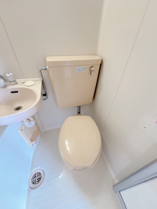 物件内観写真13　(トイレ)