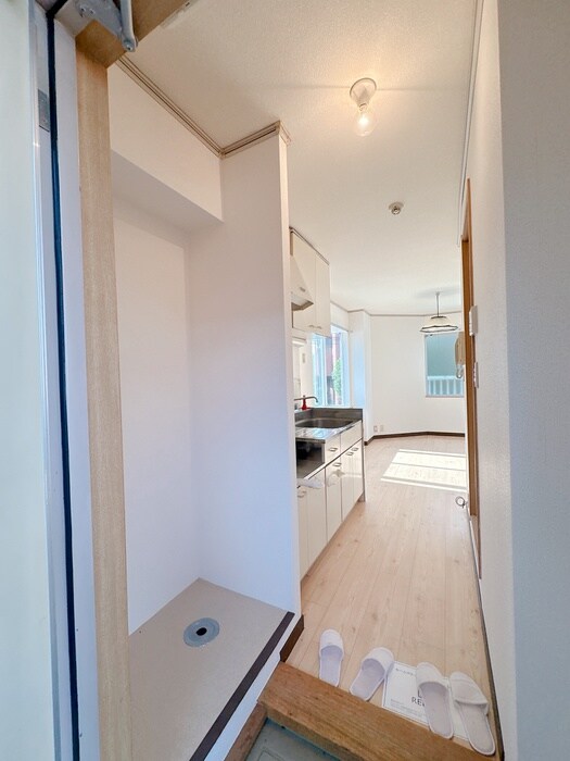 物件内観写真15　(廊下)