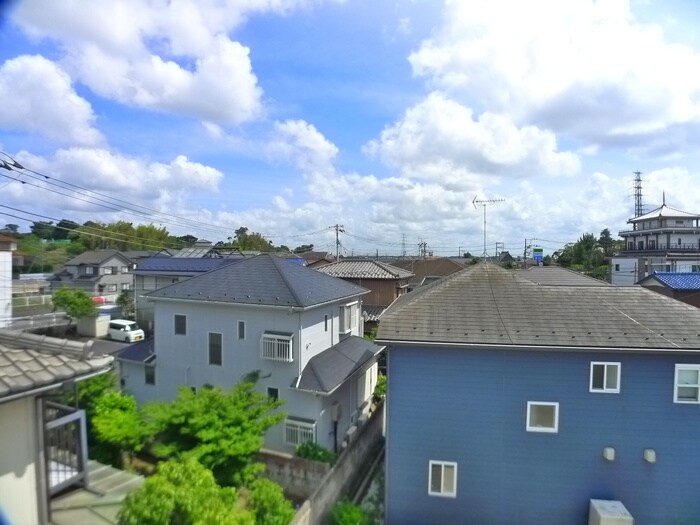 物件内観写真11　(室内からの展望)