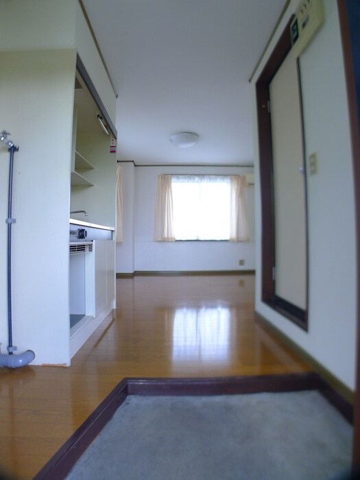 物件内観写真17　(玄関)