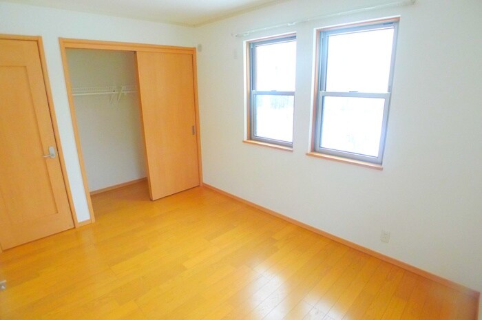 物件内観写真9　(居室)