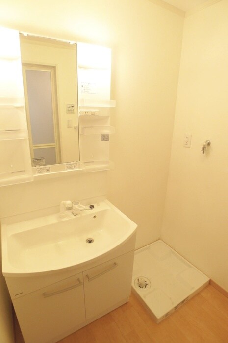 物件内観写真13　(洗面)