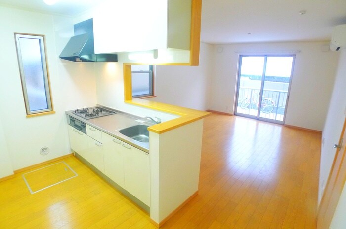 物件内観写真14　(室内からの展望)