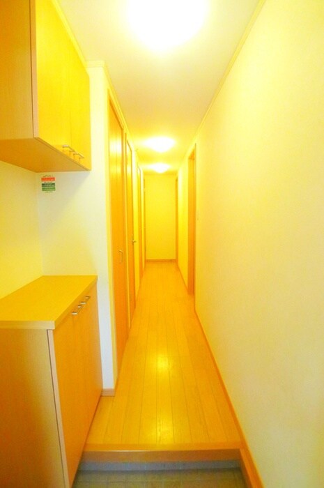 物件内観写真15　(廊下)