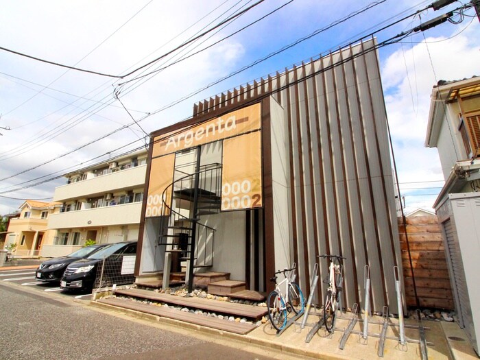 物件外観写真2　(外観写真)