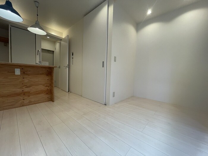 物件内観写真8　(内観写真)