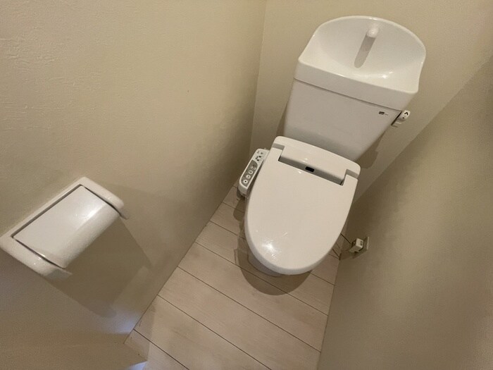 物件内観写真15　(トイレ)