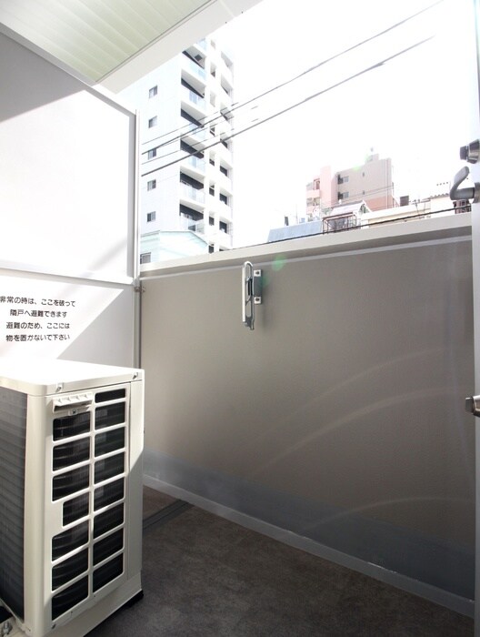 物件内観写真16　(ベランダ・バルコニー)