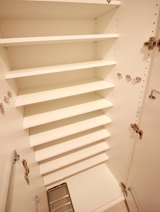 物件内観写真18　(靴箱)