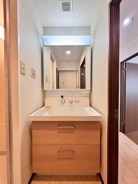 物件内観写真10　(洗面)