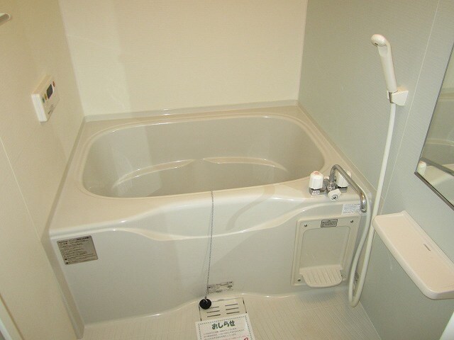 物件内観写真9　(バス／シャワールーム等)
