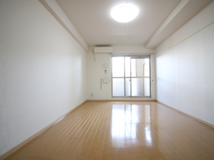 物件内観写真21　(居室)