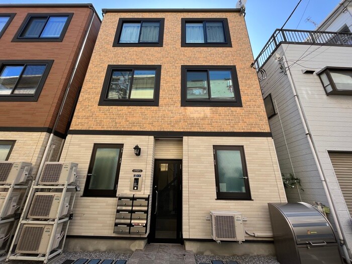 物件外観写真2　(外観写真)