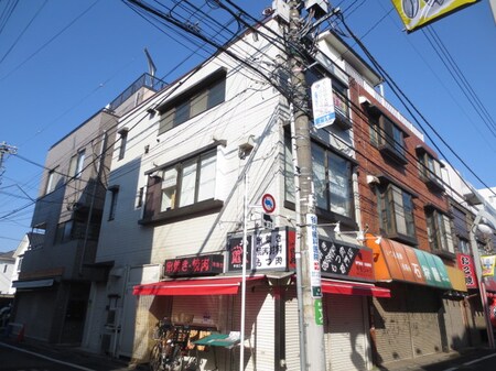 カドビル外観写真
