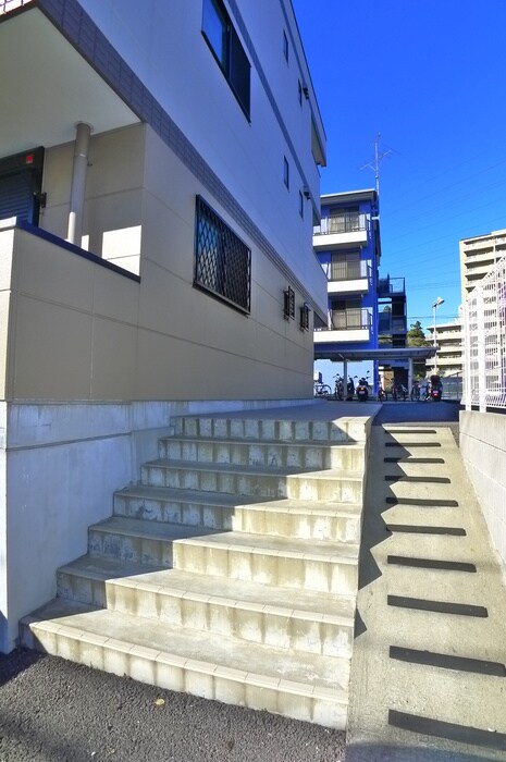 物件外観写真2　(その他)