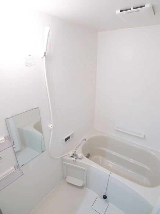 物件内観写真9　(バス／シャワールーム等)