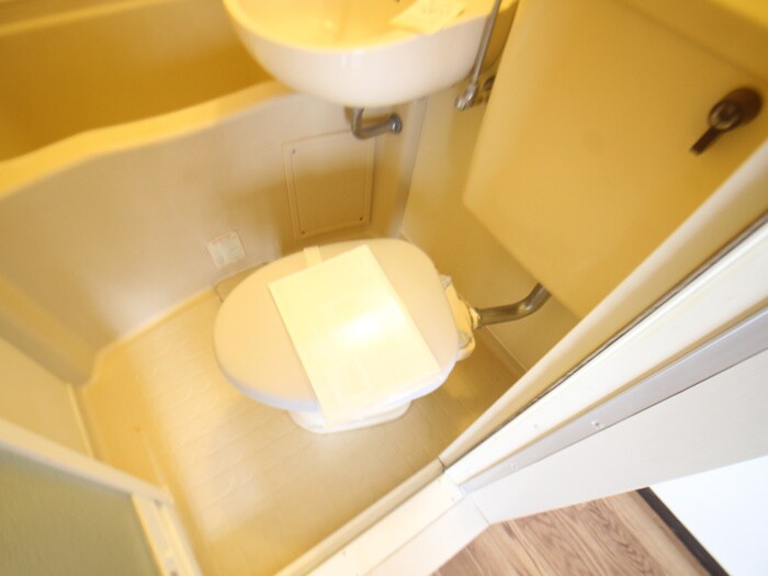 物件内観写真9　(トイレ)